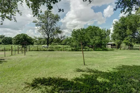 6088 Hare Ln, Bryan, TX 77808 photo 26
