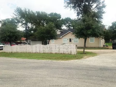 5880 Benchley Dr, Bryan, TX 77807 photo 1