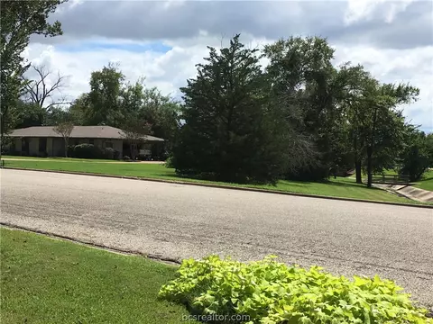 1206 E 31st St, Bryan, TX 77802 photo 16