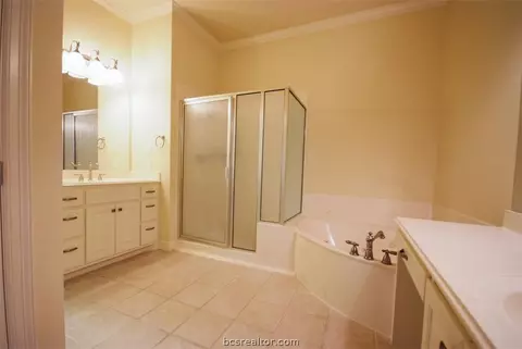 5002 Fairfield Ct, Bryan, TX 77802 photo 16