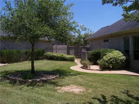 5002 Fairfield Ct, Bryan, TX 77802 photo 28