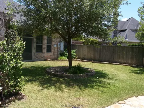 5002 Fairfield Ct, Bryan, TX 77802 photo 25