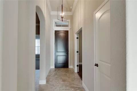 3528 Foxcroft Path, Bryan, TX 77808 photo 2