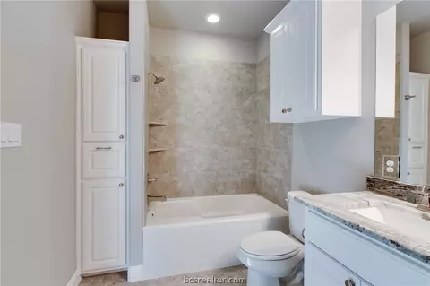 3529 Foxcroft Path, Bryan, TX 77808 photo 27
