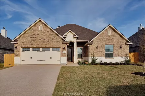 3529 Foxcroft Path, Bryan, TX 77808 photo 1