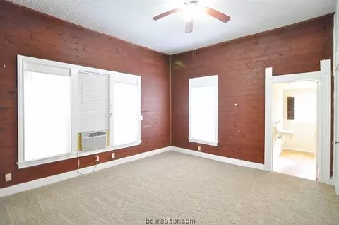 905 E 23rd St, Bryan, TX 77803 photo 8