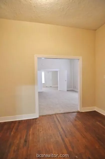 905 E 23rd St, Bryan, TX 77803 photo 31