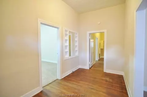 905 E 23rd St, Bryan, TX 77803 photo 4