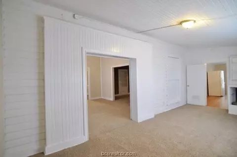 905 E 23rd St, Bryan, TX 77803 photo 17