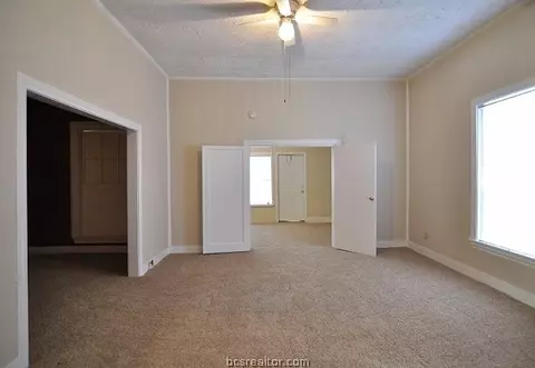 905 E 23rd St, Bryan, TX 77803 photo 11