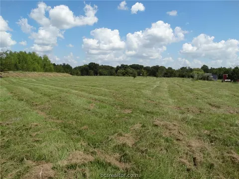 8743 Grassbur Rd, Bryan, TX 77808 photo 12