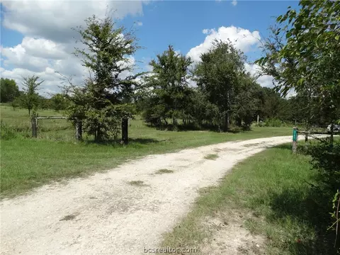 8743 Grassbur Rd, Bryan, TX 77808 photo 16