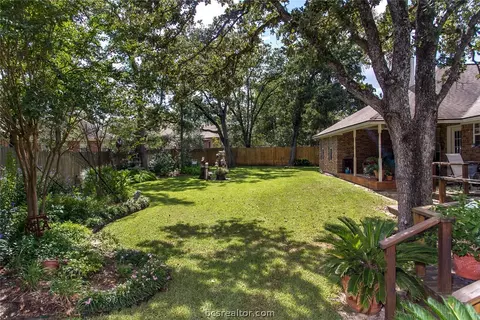 2308 Bastrop Cir, Bryan, TX 77808 photo 19