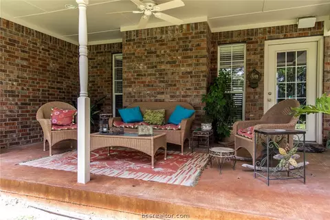 2308 Bastrop Cir, Bryan, TX 77808 photo 16