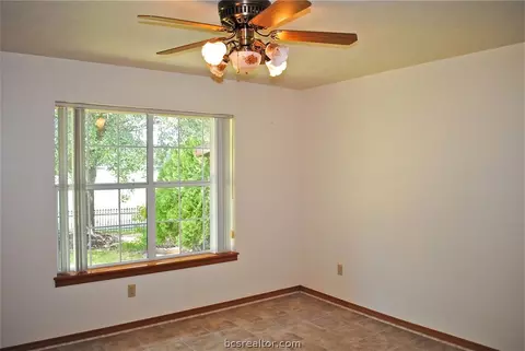 3010 Broadmoor Dr, Bryan, TX 77802 photo 15