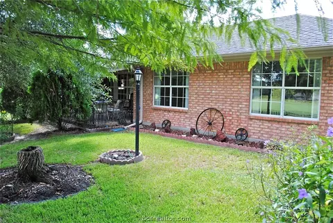 3010 Broadmoor Dr, Bryan, TX 77802 photo 40
