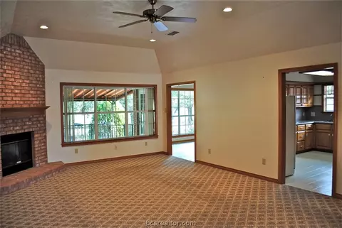 3010 Broadmoor Dr, Bryan, TX 77802 photo 25