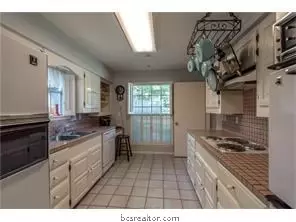 3201 Wilderness Rd, Bryan, TX 77807 photo 10