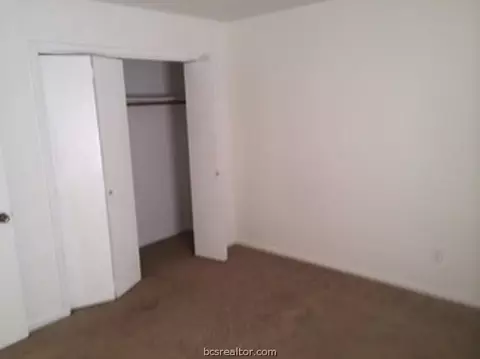 2201 Young Pl, Bryan, TX 77807 photo 6