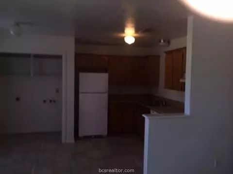 2201 Young Pl, Bryan, TX 77807 photo 4