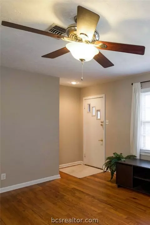 115 Pleasant St, Bryan, TX 77801 photo 8