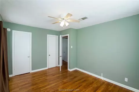 115 Pleasant St, Bryan, TX 77801 photo 21