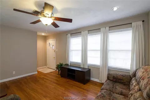 115 Pleasant St, Bryan, TX 77801 photo 7