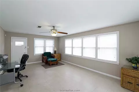 115 Pleasant St, Bryan, TX 77801 photo 22