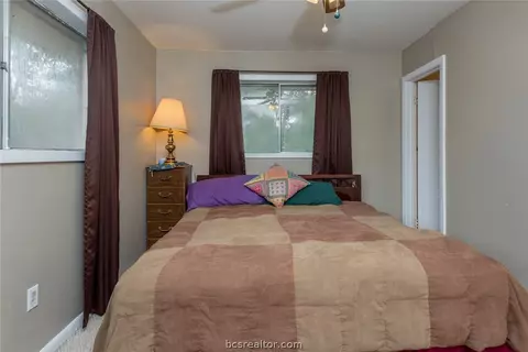 404 May St, Bryan, TX 77802 photo 12