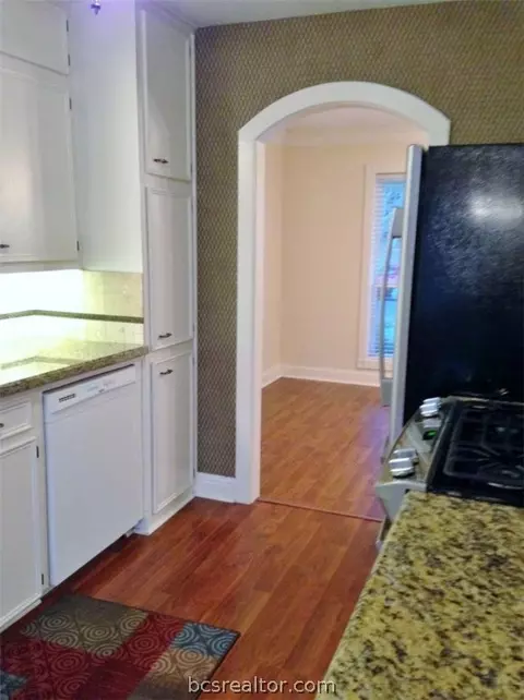3503 Midwest Dr, Bryan, TX 77802 photo 7