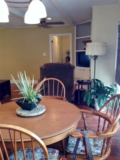 3503 Midwest Dr, Bryan, TX 77802 photo 11