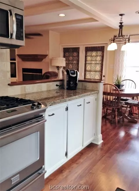 3503 Midwest Dr, Bryan, TX 77802 photo 9