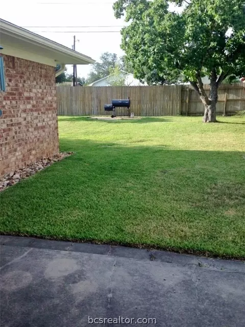 3503 Midwest Dr, Bryan, TX 77802 photo 26
