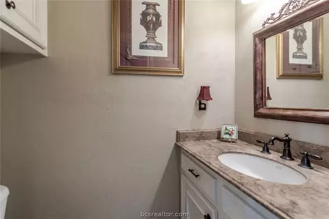4601 Locksford, Bryan, TX 77802 photo 18