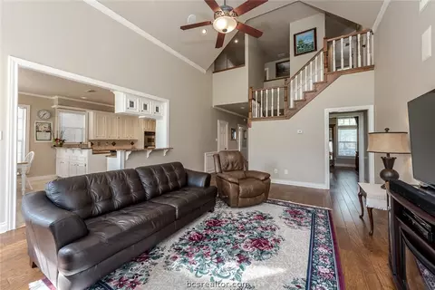 4601 Locksford, Bryan, TX 77802 photo 3
