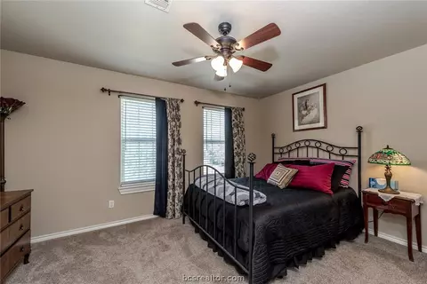 4601 Locksford, Bryan, TX 77802 photo 9
