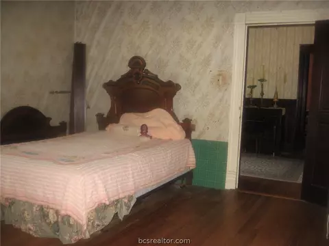 700 E 30th St, Bryan, TX 77803 photo 14