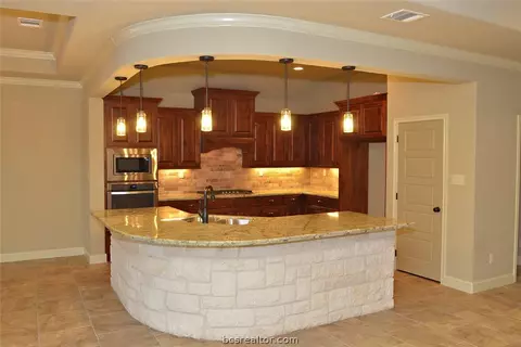 3544 Foxcroft Path, Bryan, TX 77808 photo 7