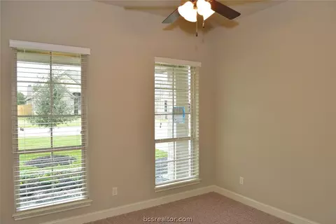 3544 Foxcroft Path, Bryan, TX 77808 photo 18