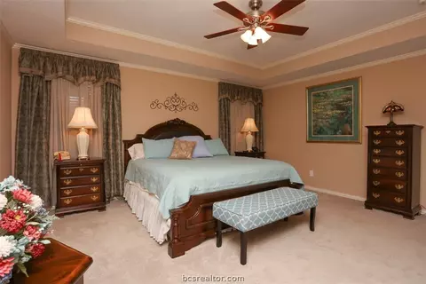 3810 Park Hampton Dr, Bryan, TX 77802 photo 18