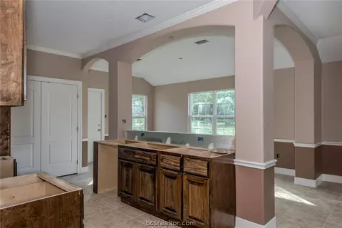 505 W 22nd St, Bryan, TX 77803 photo 9