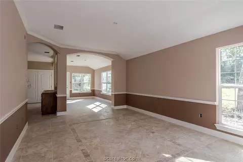 505 W 22nd St, Bryan, TX 77803 photo 5