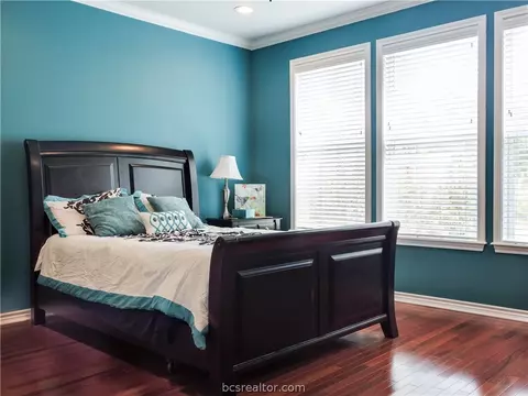 1910 Debbie Dr, Bryan, TX 77802 photo 12