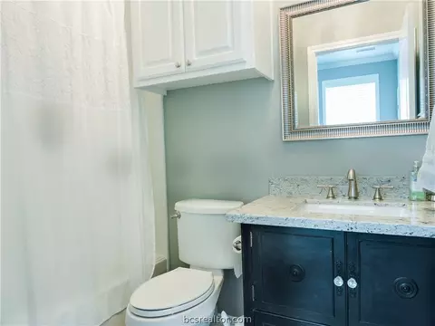 1910 Debbie Dr, Bryan, TX 77802 photo 17