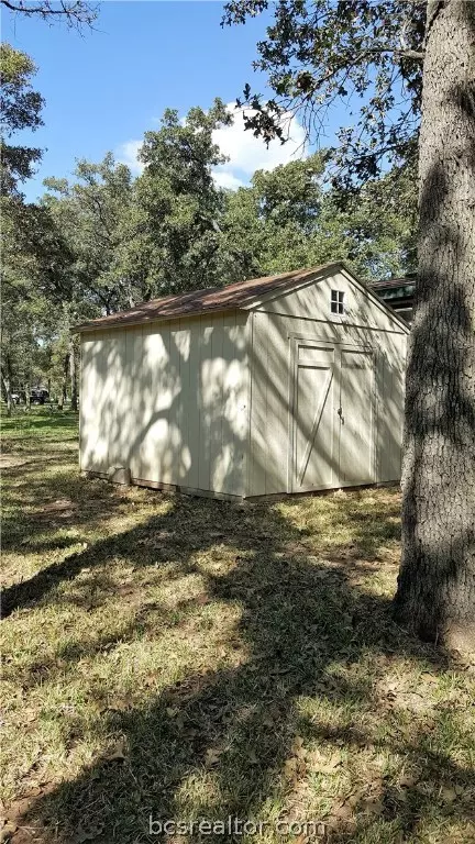 9597 Talon Cr, Bryan, TX 77808 photo 12