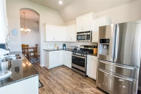 3053 Positano Loop, Bryan, TX 77808 photo 6