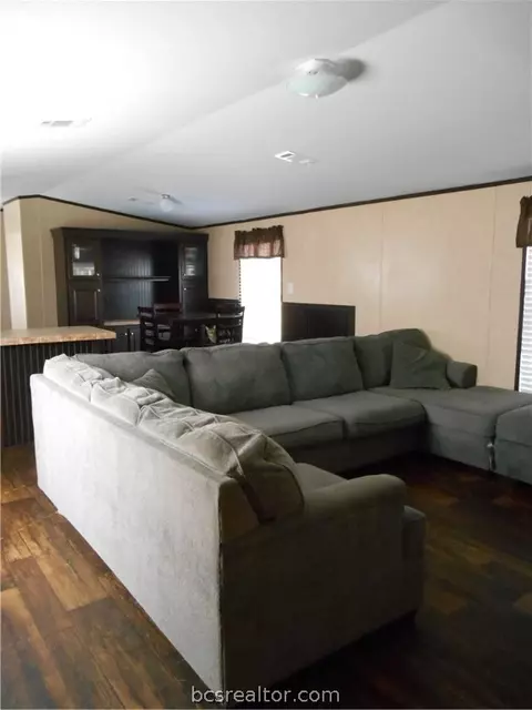 2122 Stone Mdw, Bryan, TX 77803 photo 8
