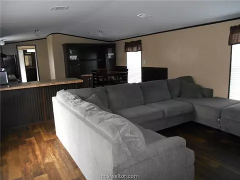 2122 Stone Mdw, Bryan, TX 77803 photo 5