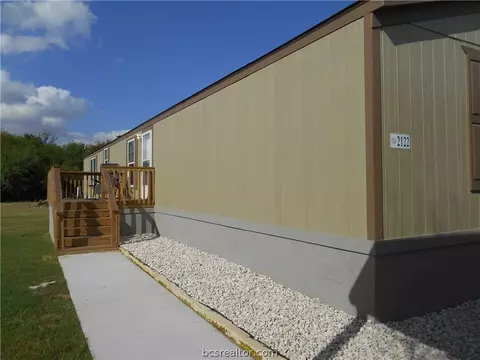 2122 Stone Mdw, Bryan, TX 77803 photo 1