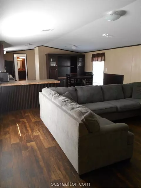 2122 Stone Mdw, Bryan, TX 77803 photo 7
